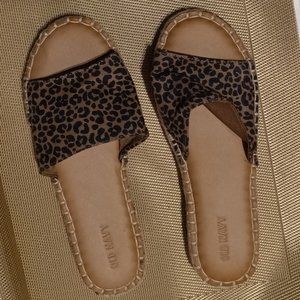 OLD NAVY CHEETAH  PRINT SANDALS FOR WOMEN OR GIRLS